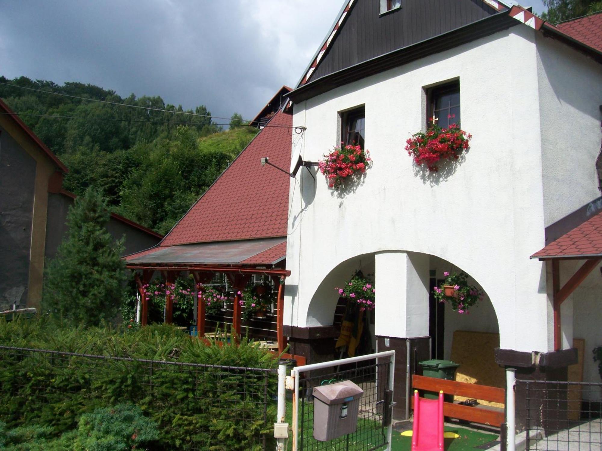 Ubytovani Riegel Svoboda nad Úpou Exterior foto